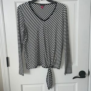 Long sleeve with tie